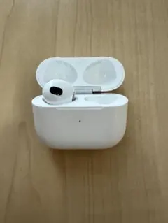 訳あり】AirPods 4 / USB-C /ANC搭載/<No.3519> - メルカリ