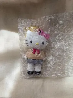 キティ　ハローキティ展　シークレットマスコットチャーム　B 制服