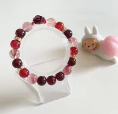 辰砂の薔薇　天然石とガラスビーズブレスレット