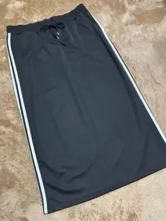 ブラック サイドストライプ タイトスカート