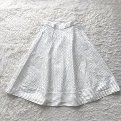 【美品】sov. ソブ カットワーク レース フレアースカート 白 ダブスタのサムネイル
