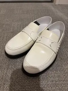 2026年最新】Maison Margiela カラー：ホワイト系 ローファー・革靴の