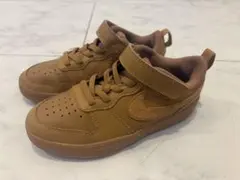 NIKE コートバーロウ Low2 18cm キッズ スニーカー ウィート 美品のサムネイル