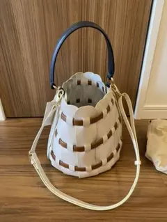 【値下げ】ポティオール　ハンドバッグ