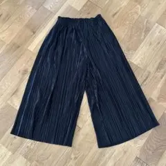relume ブラック プリーツ ワイドパンツ