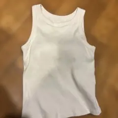 ユニクロ　ブラトップ　タンクトップ　S 白