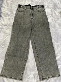 グレー ワイドレッグデニムパンツ