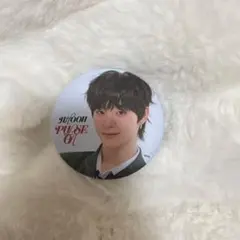 treasure PULSE ON ジフン　缶バッチ