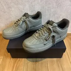 Nike Air Force 1 Low '07 LV8 カーキ オリーブのサムネイル