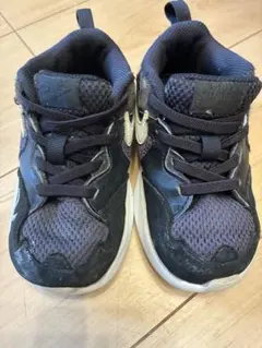 Nike スニーカー ブラック　15cm