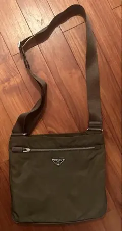 PRADA プラダ ショルダーバッグ　ナイロン　メッセンジャーバッグ