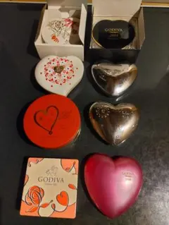 GODIVA 年代物ハート型缶陶器小物入れ クラシックカラー2個セット専用