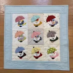 スーちゃん9マスパッチワークタペストリー スーちゃん9マスパッチワークタペストリー - メルカリ
