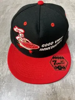 7UNION ベースボールキャップ ブラック レッドのサムネイル