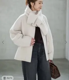 【新品・未使用】マフラー　アイボリー　ベイクルーズ　スピックアンドスパン