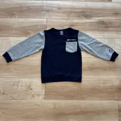 【新品未使用・おそろい】Champion トレーナー130cm ネイビーのサムネイル