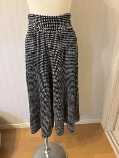 SPECCHIOおしゃれスタイルよく見え黒と白のチェック柄ロングプリーツスカート