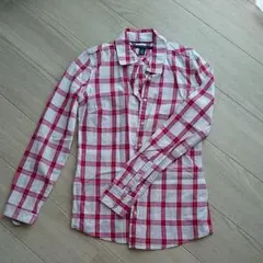 トミーヒルフィガー シャツ XS 未使用