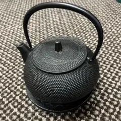 南部鉄器 鉄瓶 急須 アラレ模様 茶こし付 未使用保管品 - メルカリ