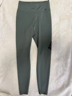 Item thumbnail for item d0de9c3b-4b1a-4948-b76e-93e29b365112