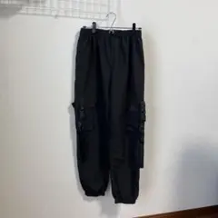 レディース　カーゴパンツ　ブラック