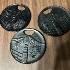 【美品】岩鋳南部鉄器 栓抜き 鍋敷 瓶敷 工芸品 インテリア 文鎮 ３枚セットのサムネイル