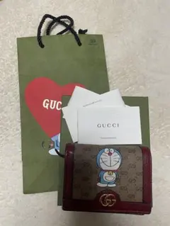 GUCCI グッチ　ショッパー　紙袋　21枚まとめ売り　ドラえもん GUCCI ショッパー 紙袋 ギフト袋 ラッピング ブランド 高級 ドラえもん