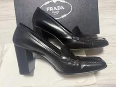 PRADA プラダ レザー ヒールローファー ブラックのサムネイル