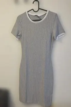 H&M グレー 半袖 ミニワンピース US 8