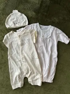 ロンパース50〜60㎝2着と帽子のセット