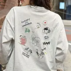 別注　 ピーナッツ 　スヌーピー 　オーバーサイズ　ロンTシャツ　長袖　Оのサムネイル