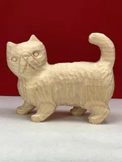 猫（小 横向き）エキゾ　木彫り　置物
