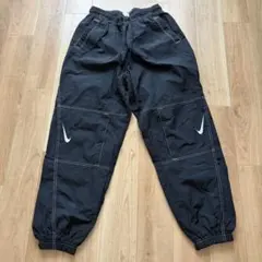 NIKE シャカシャカパンツ　ナイロンパンツ　黒　S
