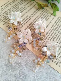 751★2ペア4個オリジナルチャーム、コネクター、アクリルフラワー、ニュアンス