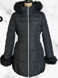 Vida Roseo ブラック ダウンジャケットコート　フード•ファー付き