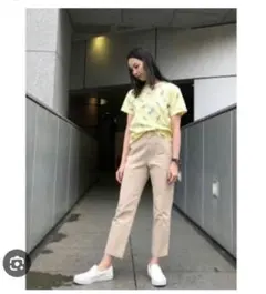 ユニクロ　イネス　 ベージュ チノパン