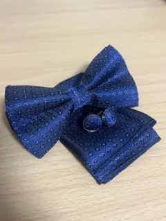 ★結婚式、披露宴、二次会等に！ 蝶ネクタイ・カフスボタン・チーフ3点セット