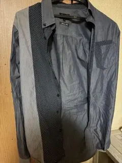 スリムフィット ダークブルー シャツ