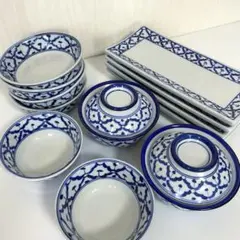 【未使用品】タイ食器　青白食器　伝統的なパイナップル柄　陶器　12点セット 未使用品】タイ食器 青白食器 伝統的なパイナップル柄 陶器 12点セット