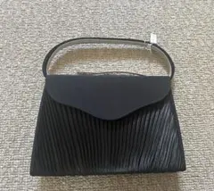 ブラックフォーマルバッグ プリーツデザイン 箱付き