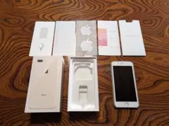 Apple iPhone 8 Plus ゴールド 本体 純正ケース付き