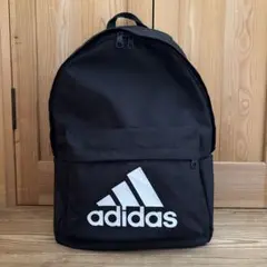 【美品】adidas アディダス リュック 遠足 ブラック 黒