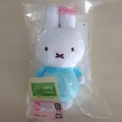 新品☆ミッフィー　タイトーくじ マスコットバッジお花柄のお洋服　D賞