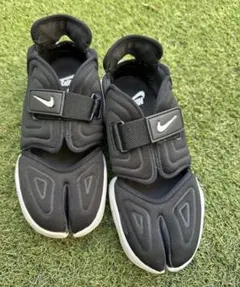 NIKE ナイキ アクアリフト 黒 ブラック 24.0 - メルカリ