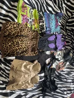 キャミ 平成ギャル パンク ラインストーン 羽 タンクトップ y2k