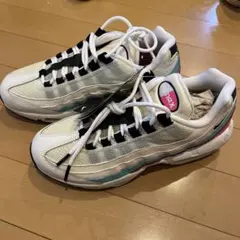 NIKE AIR MAX 新品　25センチ