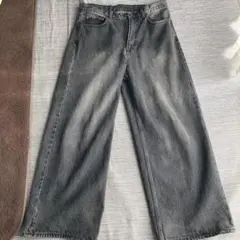 ブラックグレーワイドレッグデニム　Mサイズ