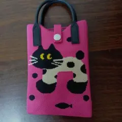 ねこのショルダーバッグ 肩掛けバッグ　ねこポーチ 携帯ポーチ