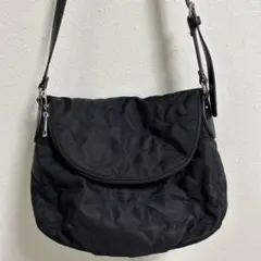 PICONEナイロンキルティングショルダーバッグ