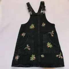 ブラックデニム　花刺繍ジャンバースカート